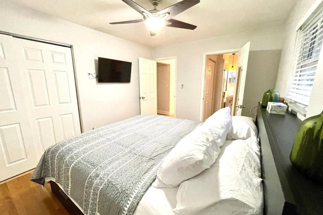 Photo of Bedroom in Gahanna
