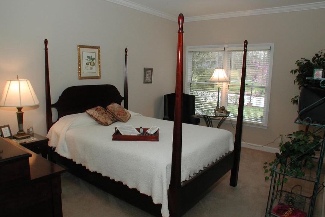 Photo of Bedroom in Monterey