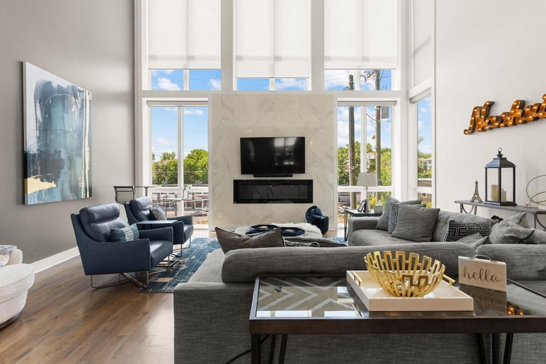 Photo of Livingroom in Eighth Avenue