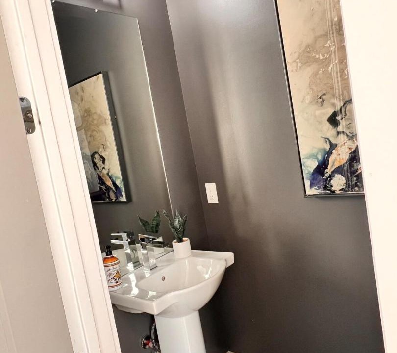 Photo of Bathroom in Eighth Avenue