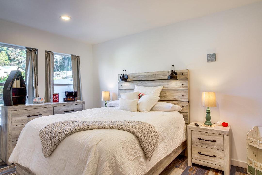Photo of Bedroom in Gold Beach