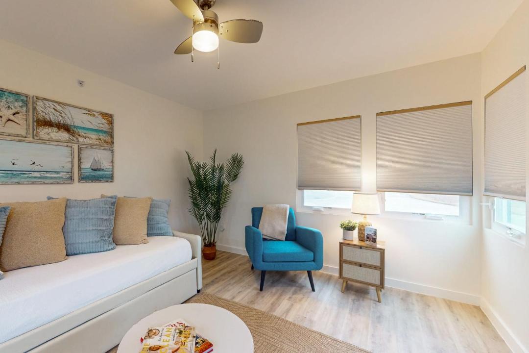 Photo of Bedroom in Del Mar