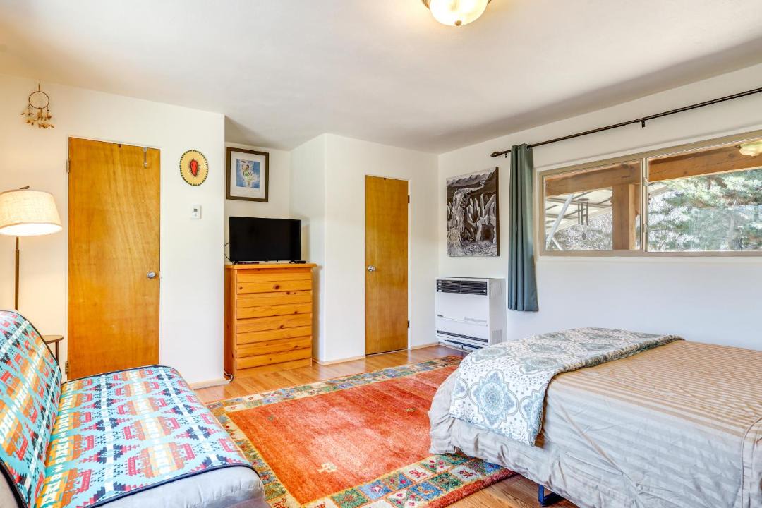 Photo of Bedroom in Espanola