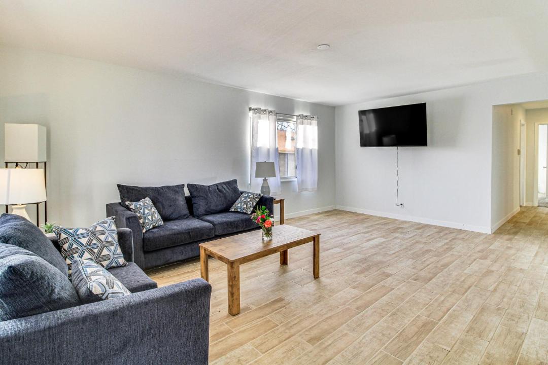 Photo of Livingroom in Northeast Heights