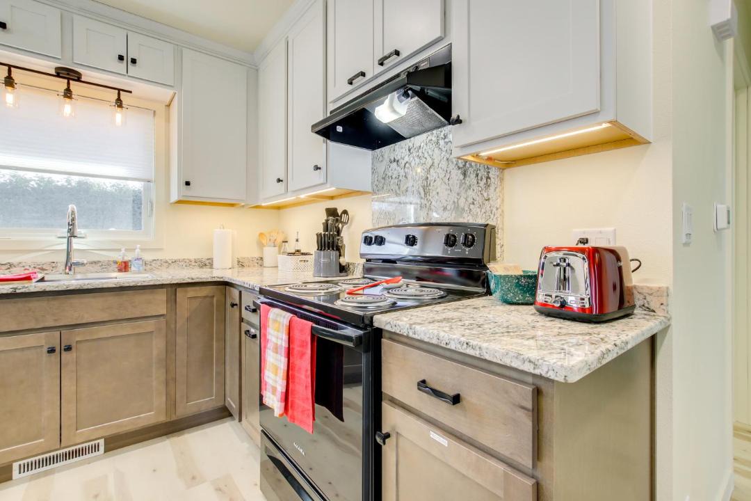 Photo of Kitchen in Manitowoc