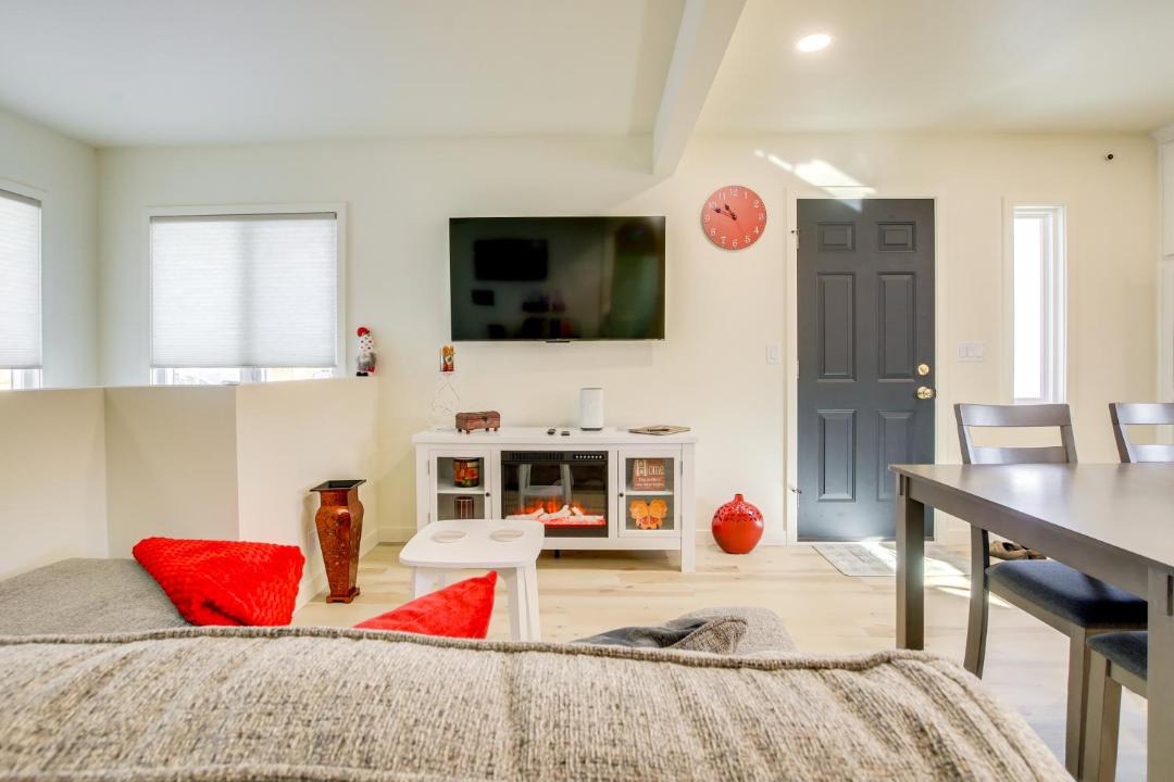 Photo of Bedroom in Manitowoc