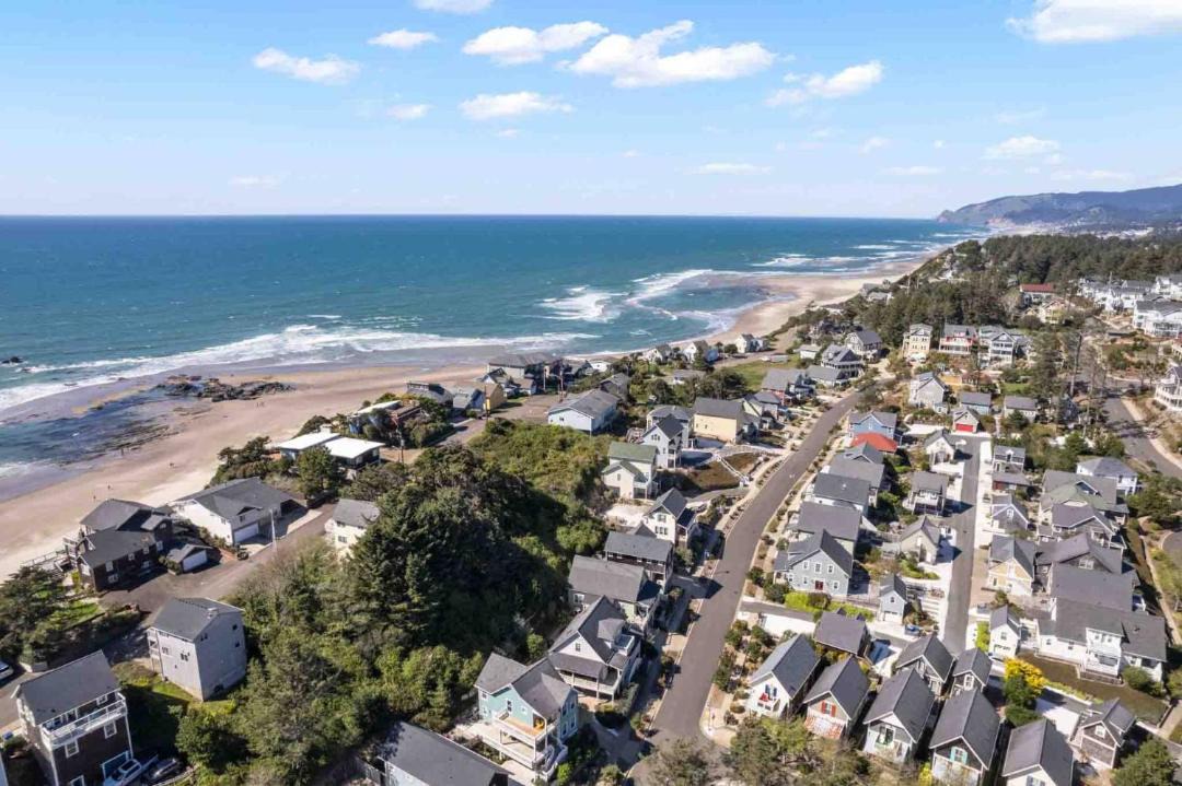Photo of Others in Otter Rock