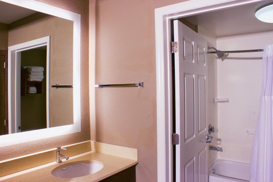 Photo of Bathroom in Graysville