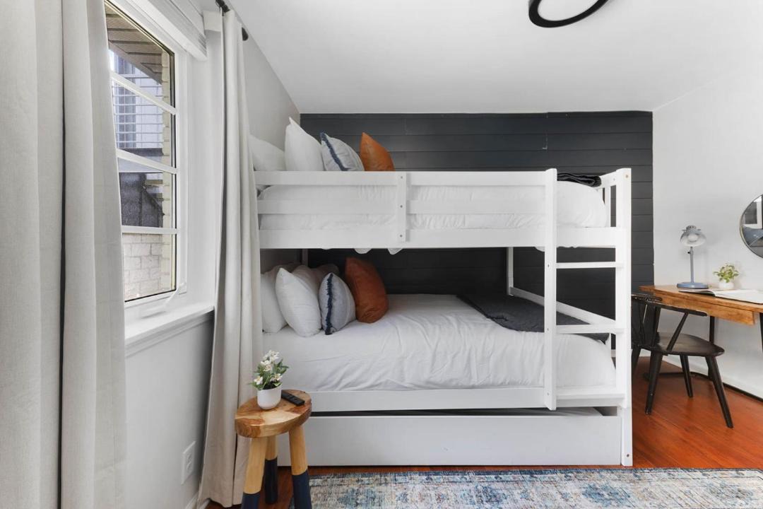 Photo of Bedroom in Edgehill