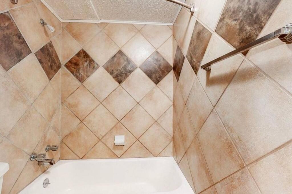Photo of Bathroom in North Capitol