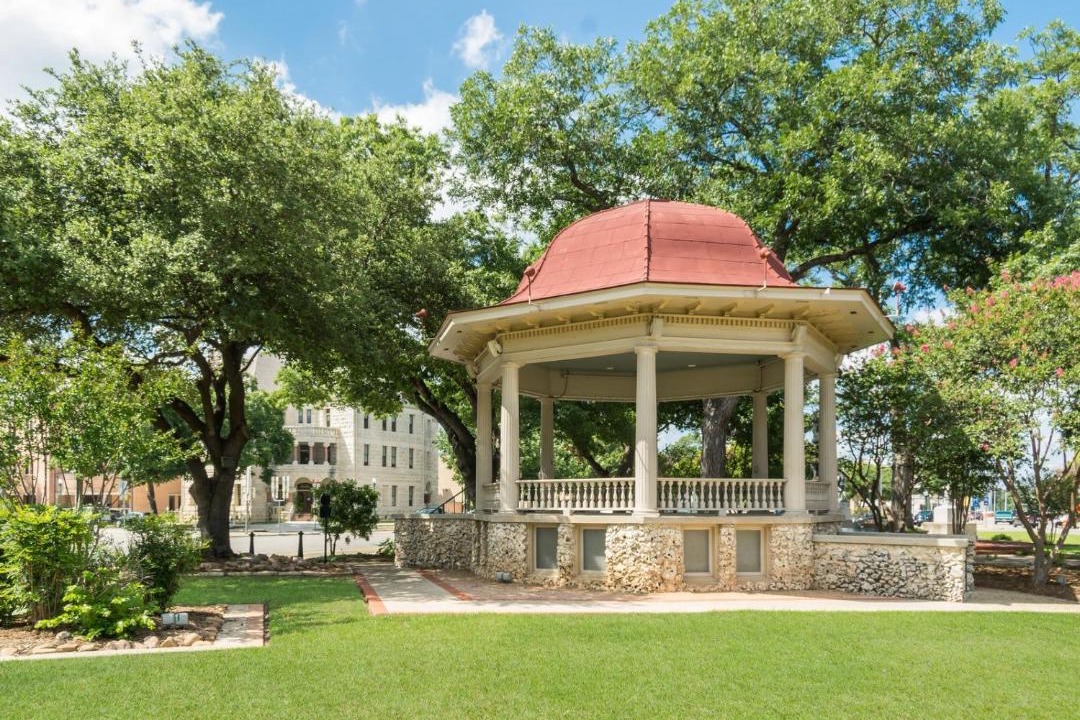 Photo of Others in Gruene