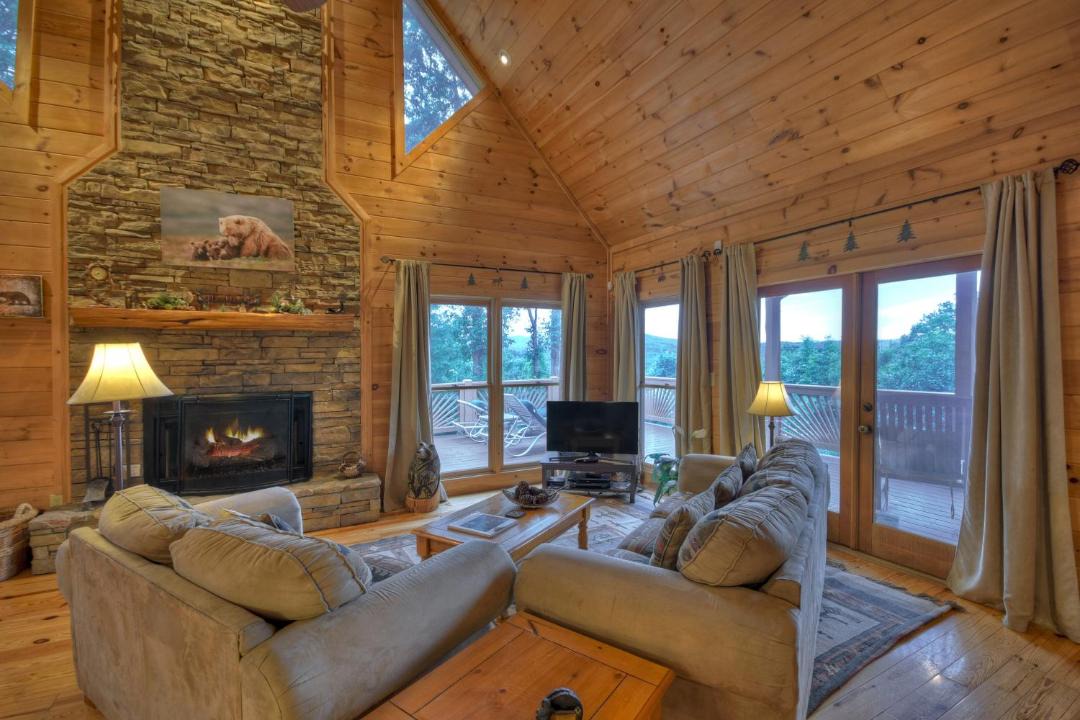 Photo of Others in Foxfire Estates