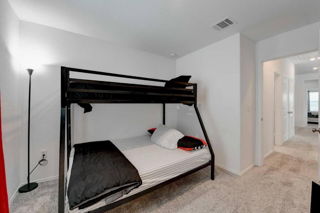 Photo of Bedroom in Stony Ridge North