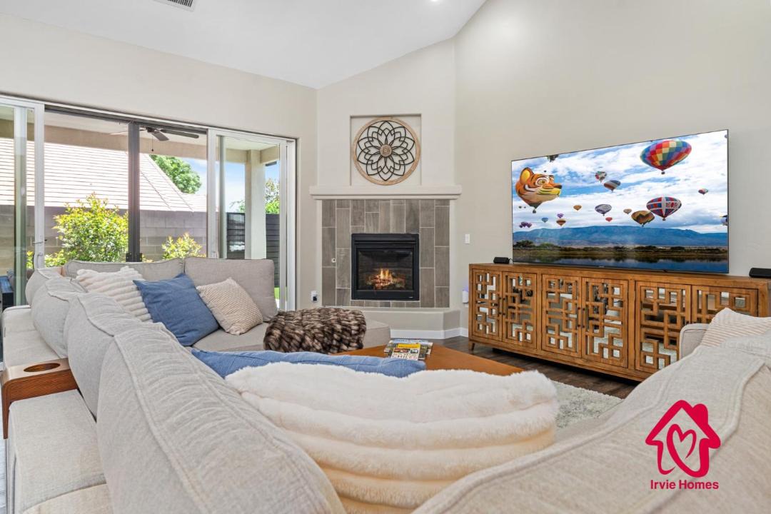 Photo of Livingroom in Taylor Ranch