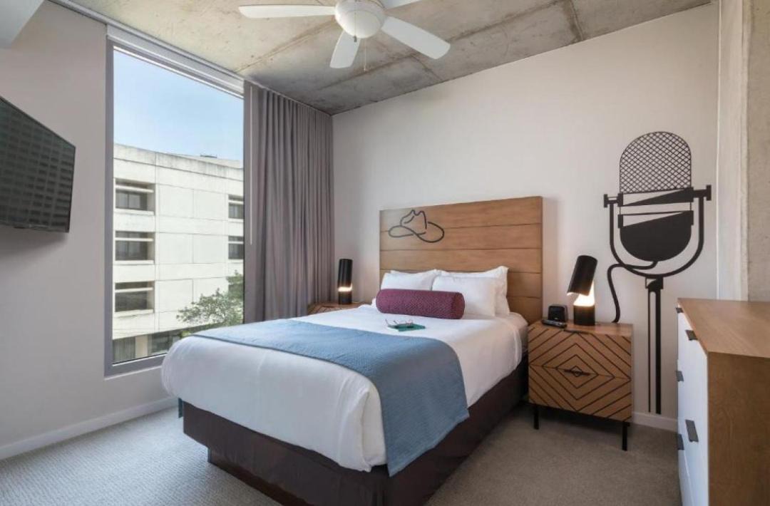 Photo of Bedroom in Civic District
