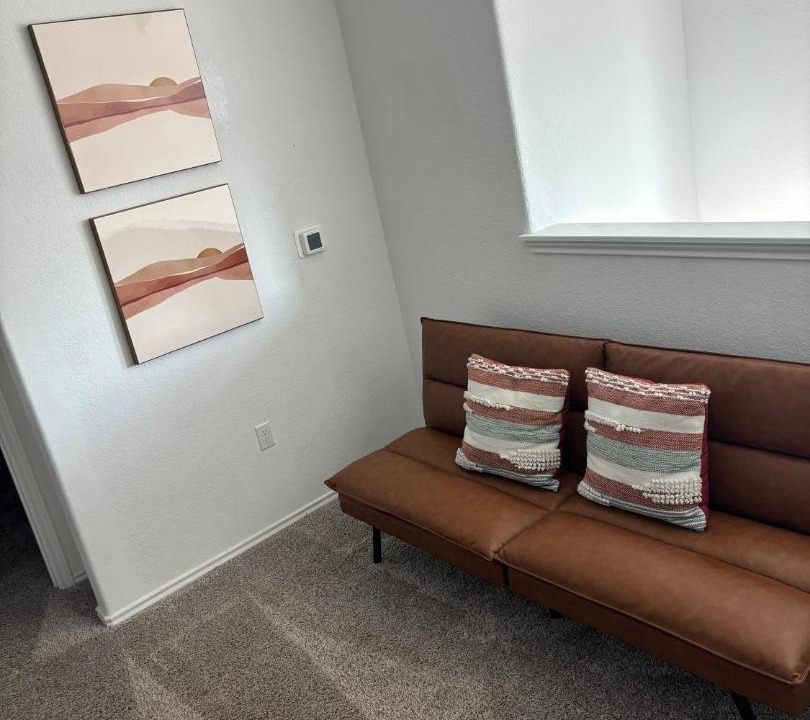 Photo of Livingroom in Stony Ridge North