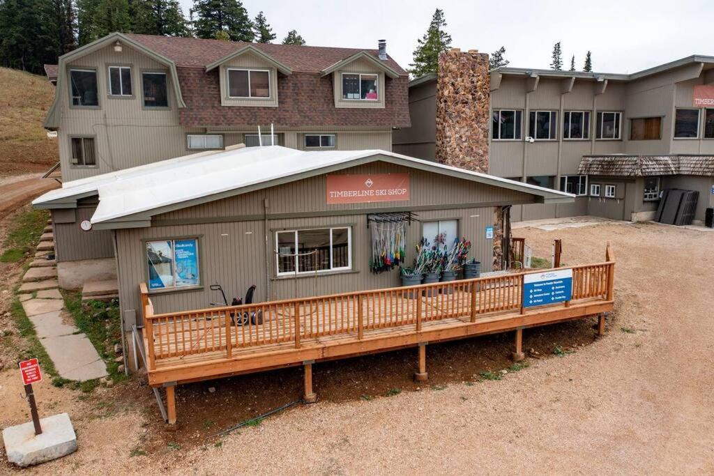 Photo of Others in Powder Mountain