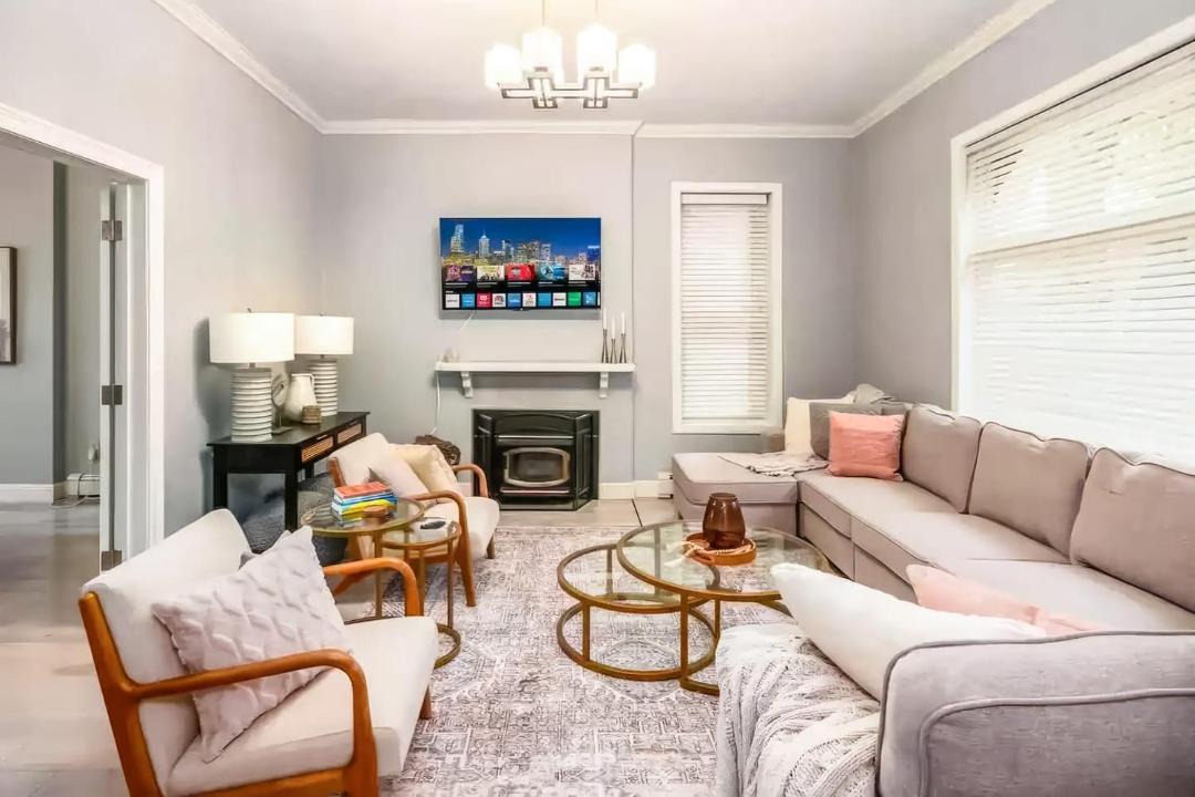 Photo of Livingroom in Weinland Park