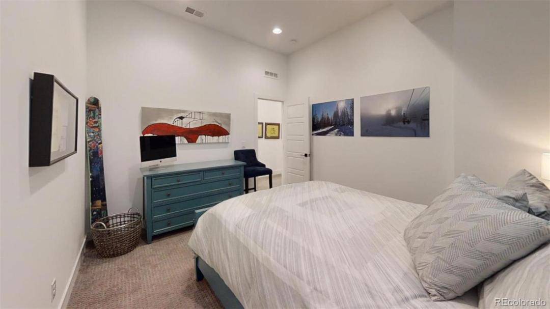 Photo of Bedroom in Cherry Creek
