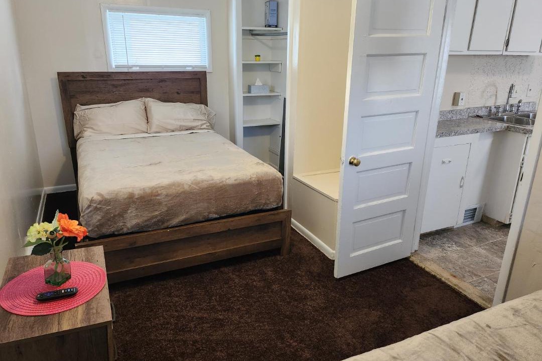 Photo of Bedroom in Lansing