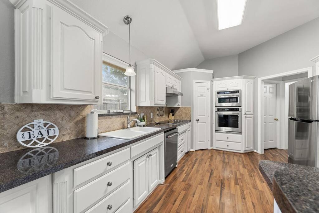 Photo of Kitchen in North Richland Hills