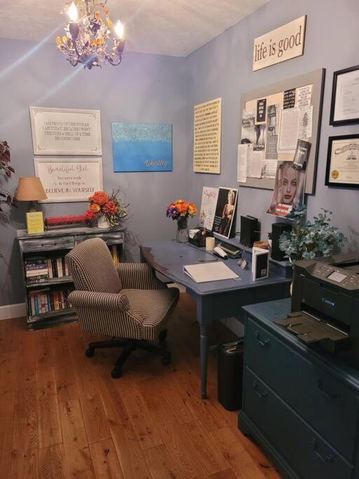 Photo of Livingroom in Cookeville