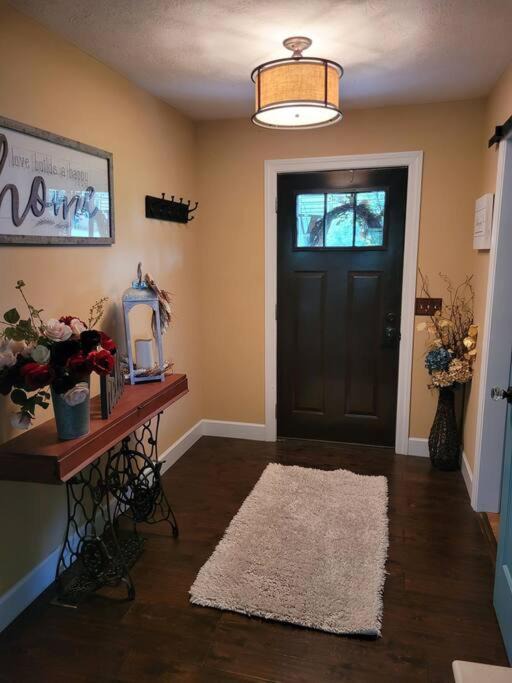 Photo of Livingroom in Cookeville
