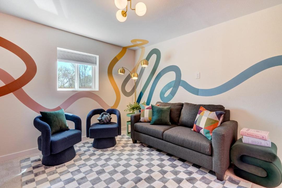 Photo of Livingroom in West Colorado Springs
