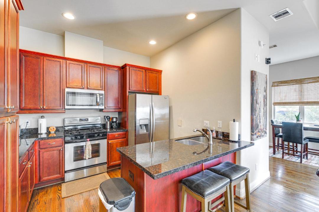 Photo of Kitchen in East Downtown Houston