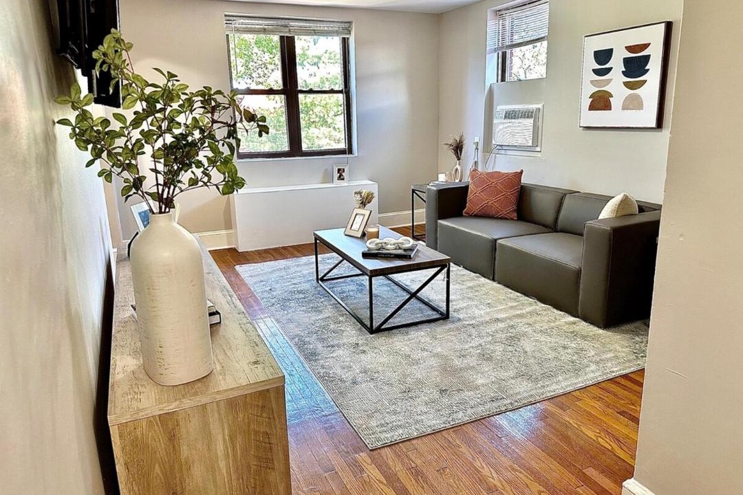 Photo of Livingroom in Germantown
