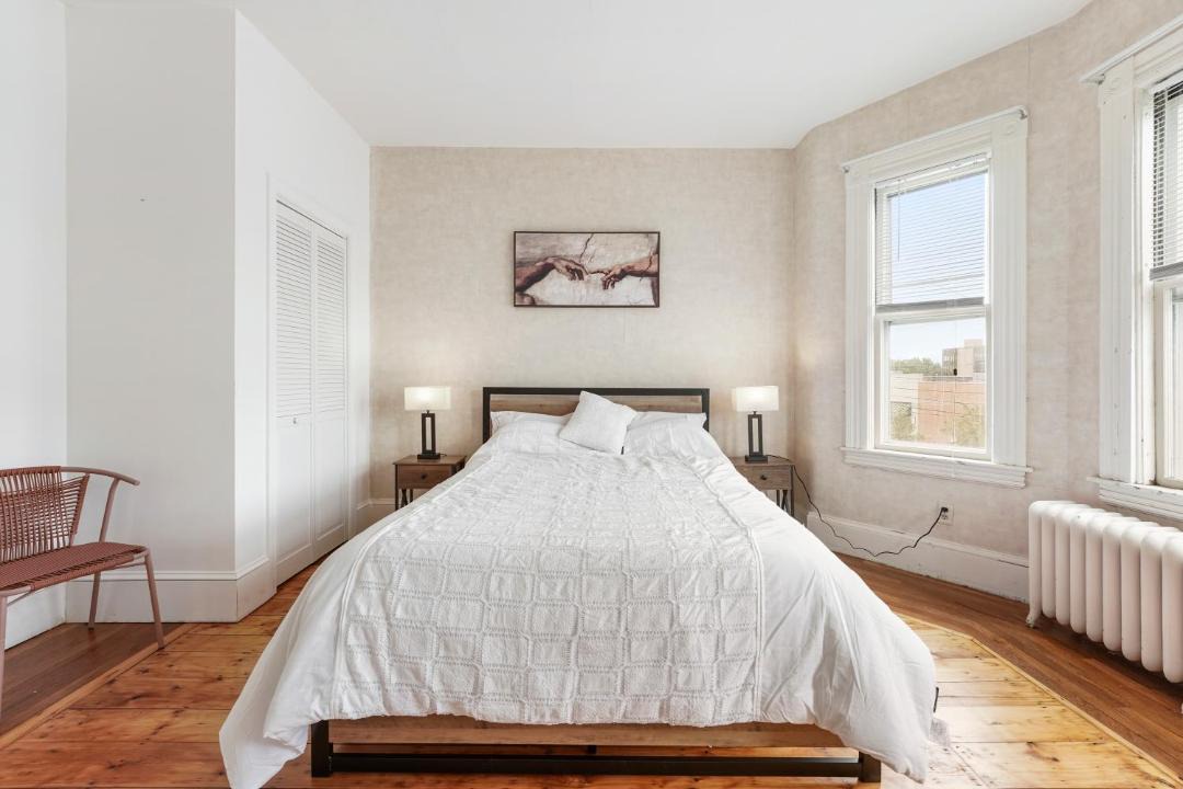 Photo of Bedroom in Revere