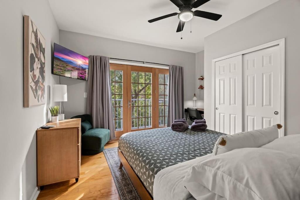Photo of Bedroom in Rittenhouse Row