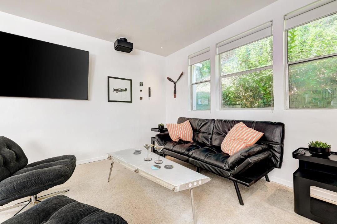 Photo of Livingroom in Lakeway