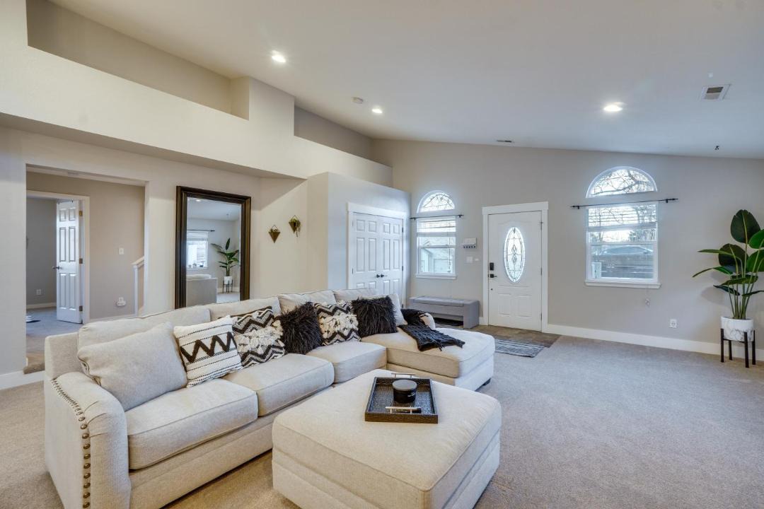 Photo of Livingroom in Golden