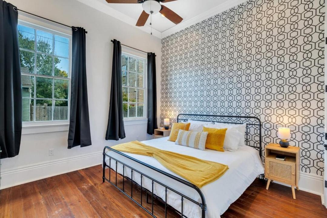 Photo of Bedroom in Esplanade Ridge