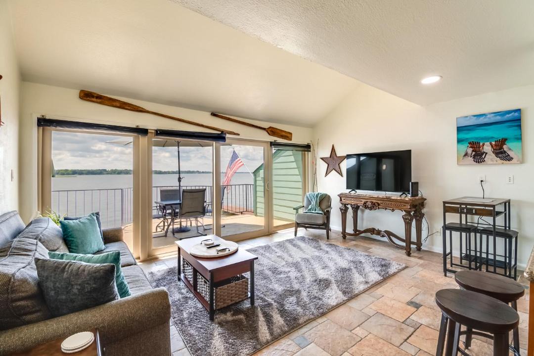 Photo of Livingroom in Seven Coves
