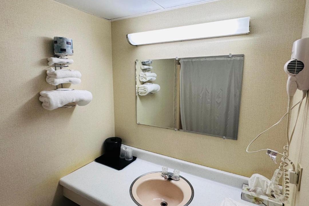 Photo of Bathroom in Sherman Station