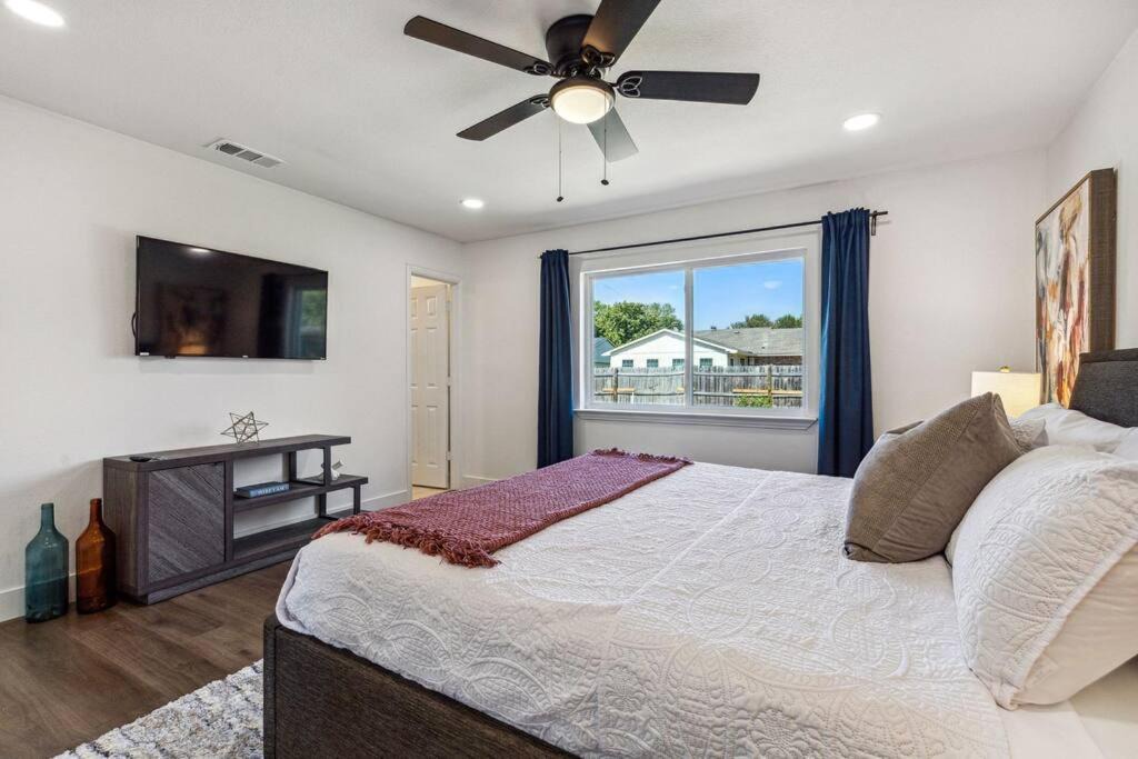 Photo of Bedroom in The Colony