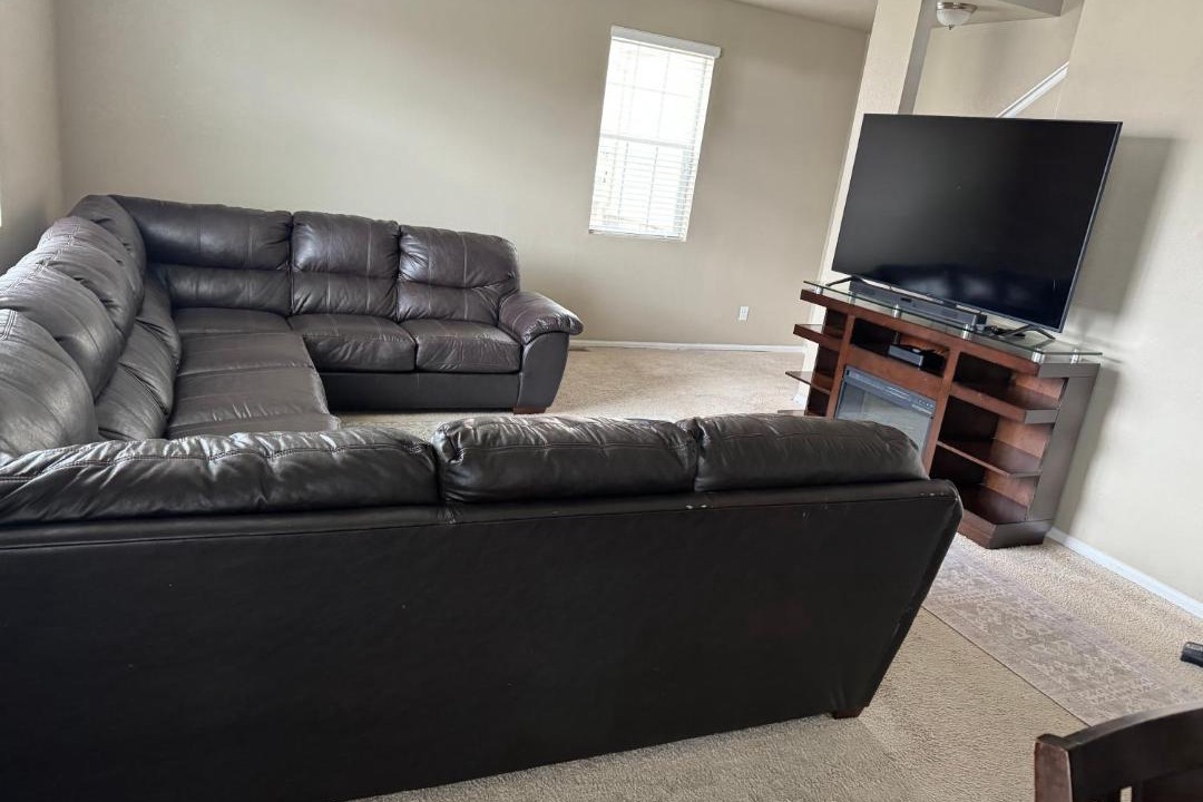 Photo of Livingroom in Dupont