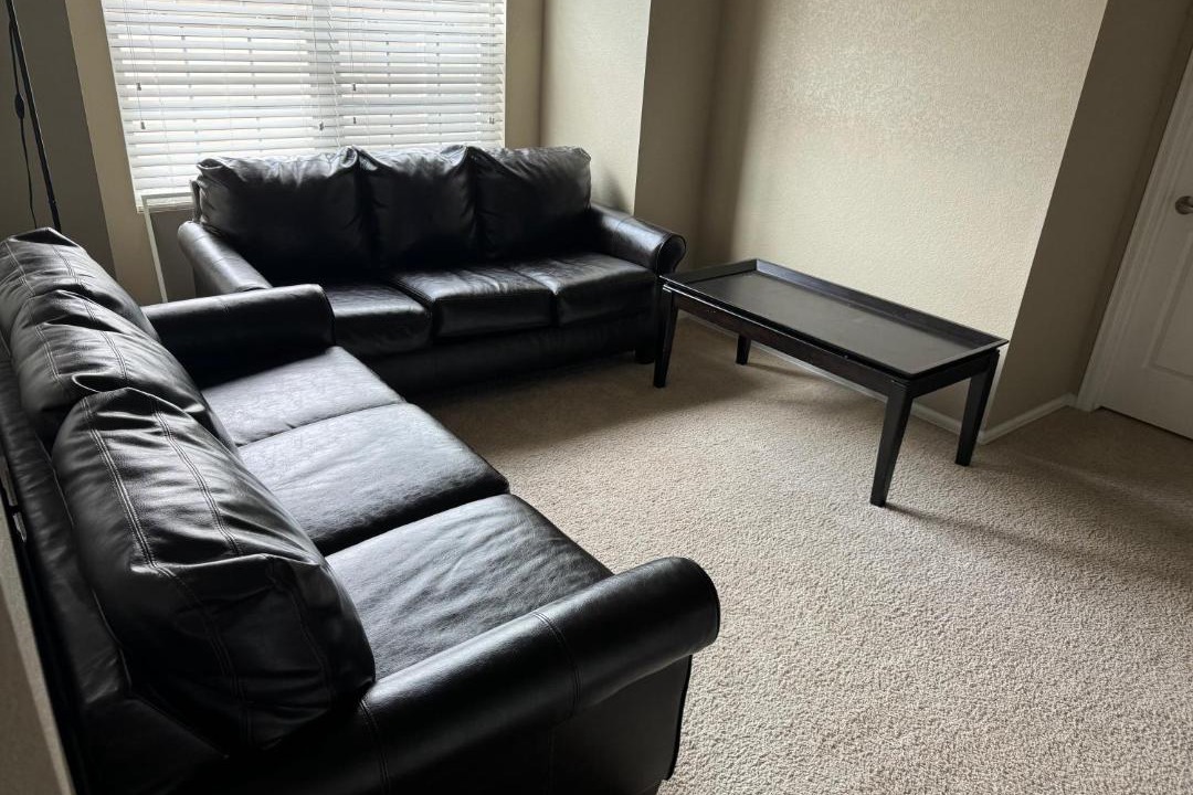 Photo of Livingroom in Dupont