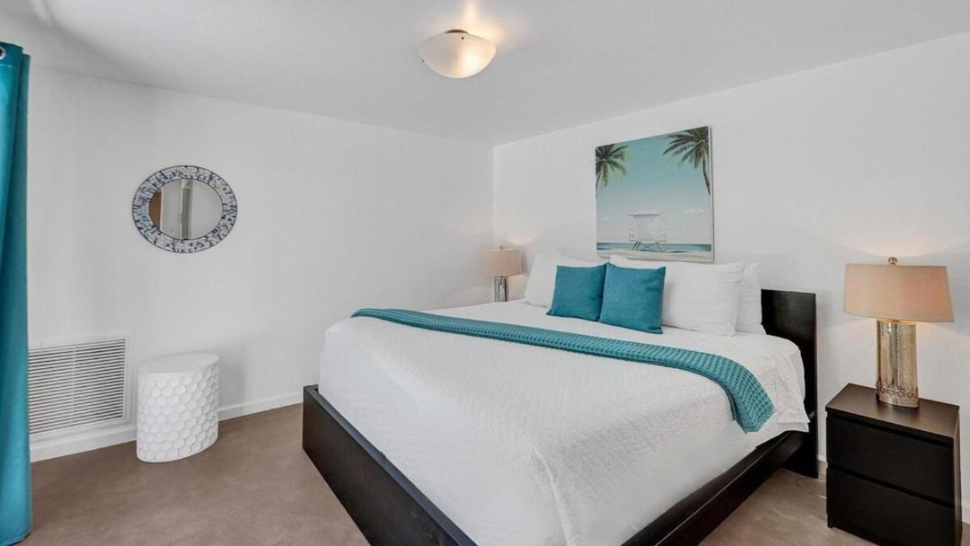 Photo of Bedroom in Dolphin Isles