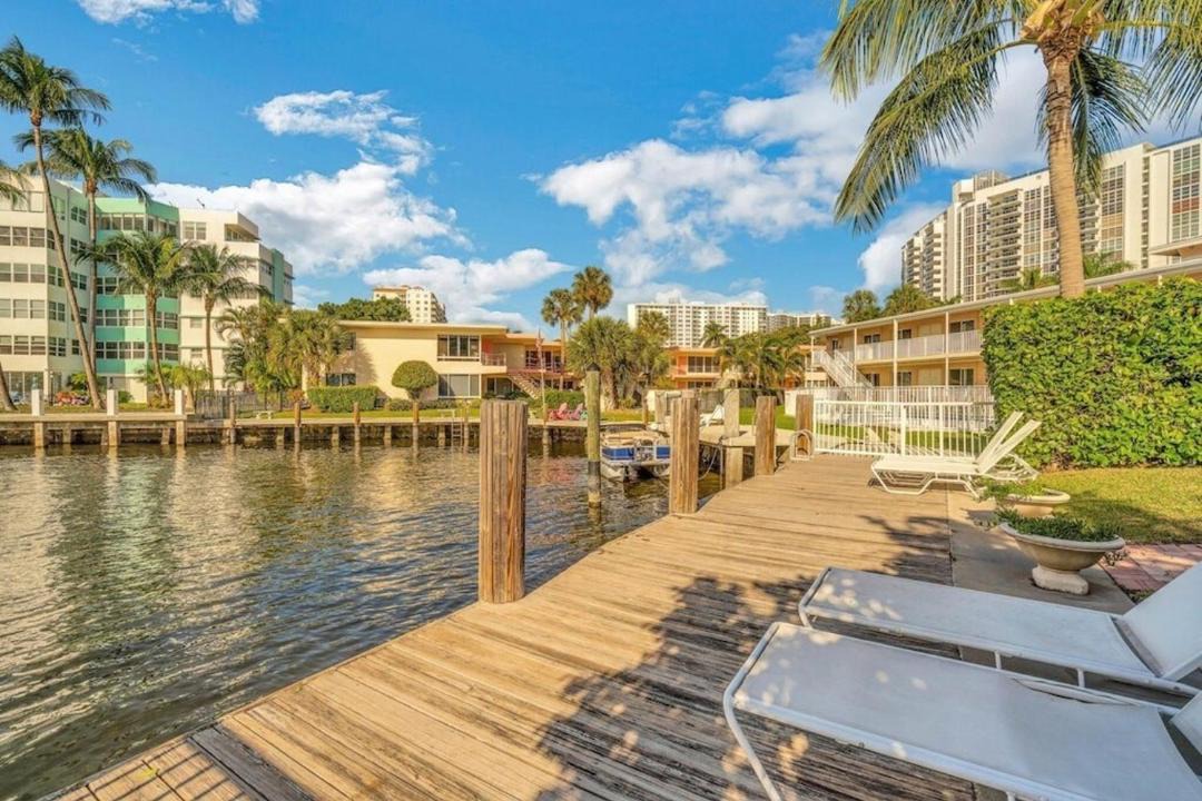 Photo of Others in Dolphin Isles