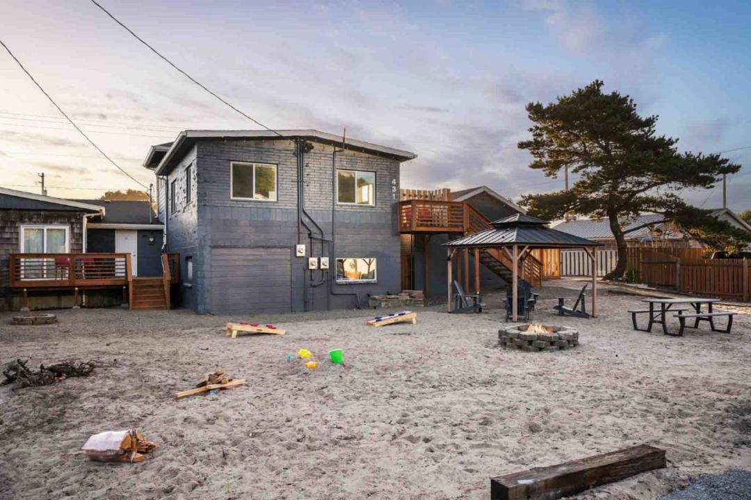 Photo of Buildings in Rockaway Beach
