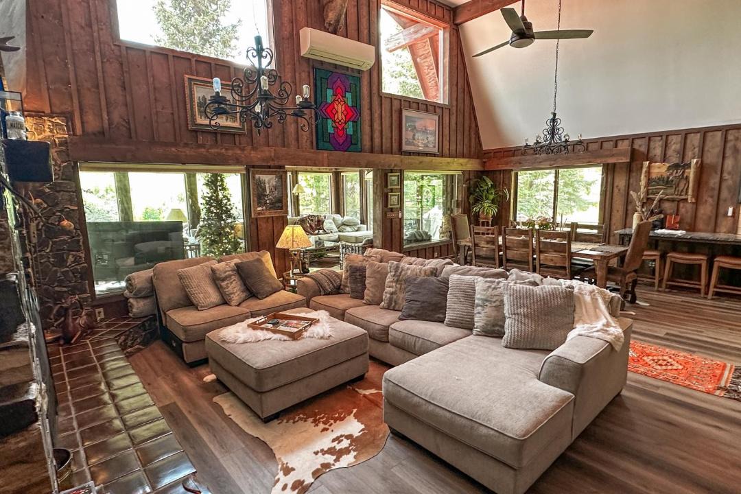 Photo of Livingroom in Rio Vista Estates