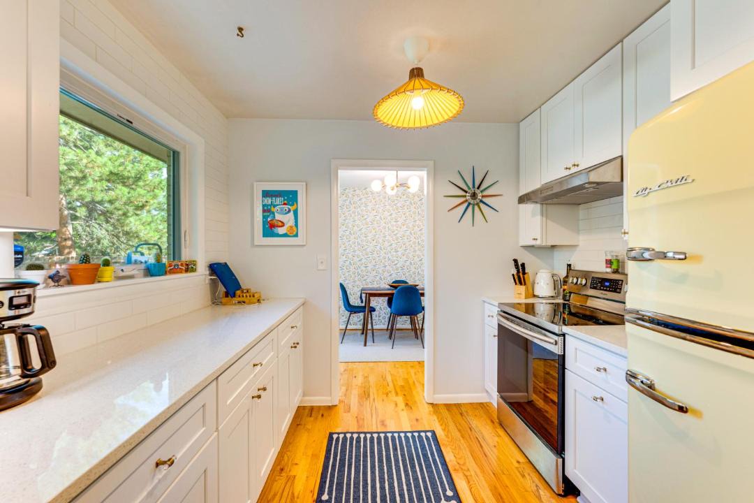 Photo of Kitchen in Baseline Sub
