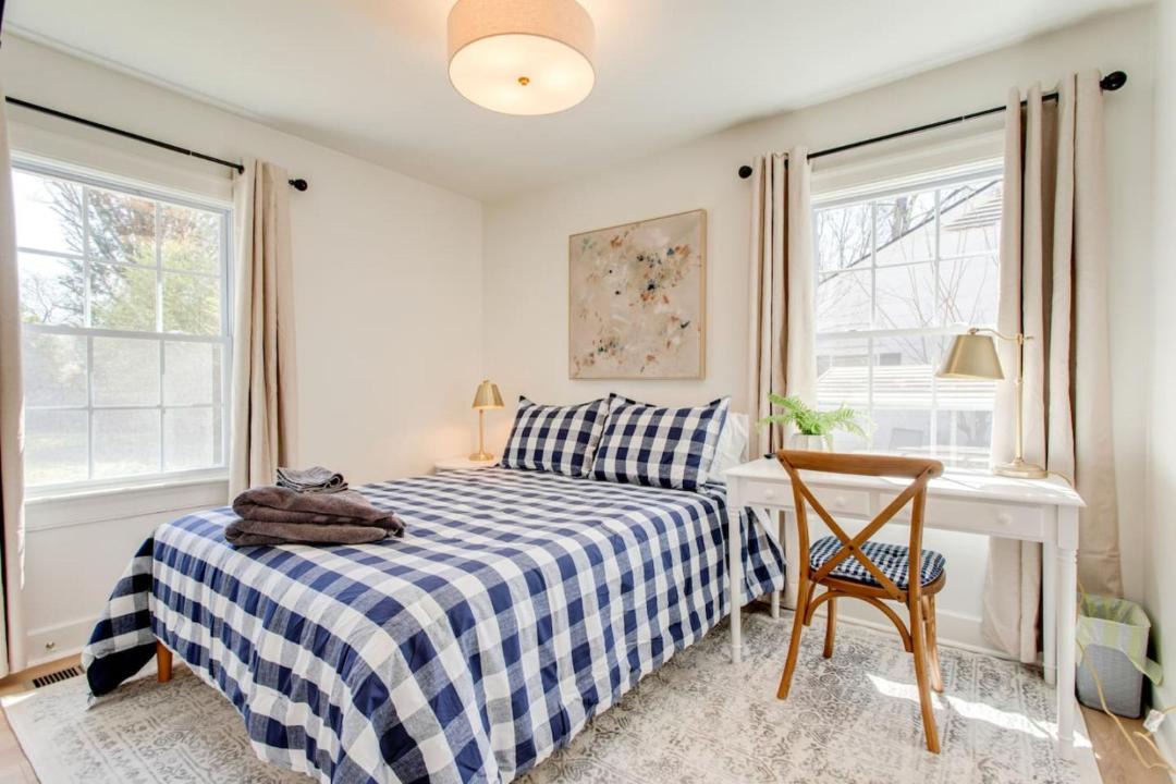Photo of Bedroom in Murfreesboro