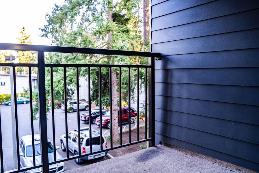 Photo of Patio Balcony in Bridle Trails