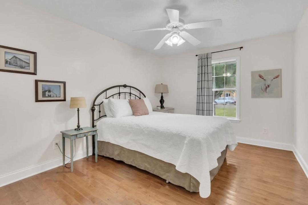 Photo of Bedroom in Spring Hill