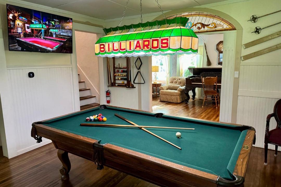 Photo of Livingroom in Pittsfield