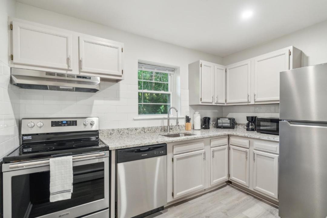 Photo of Kitchen in Newark
